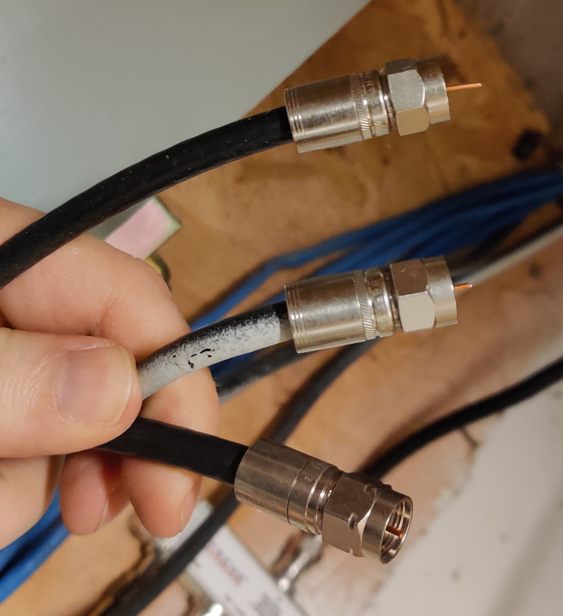 Accidentally cut (what looks like an Ethernet cable) from an outside cable  box running to my neighbor's house… what kind of wire is this? :  r/HomeNetworking